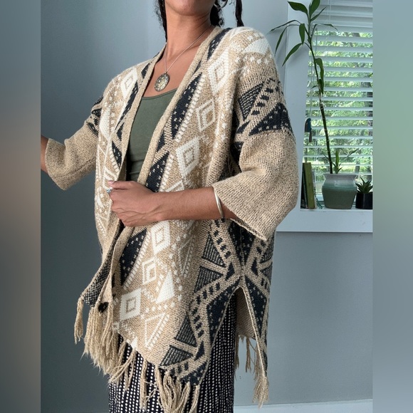Southwestern shawl cardigan - Picture 4 of 4